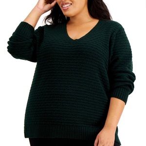 Calvin Klein Plus Size V-Neck Sweater - 1XL (NWT)